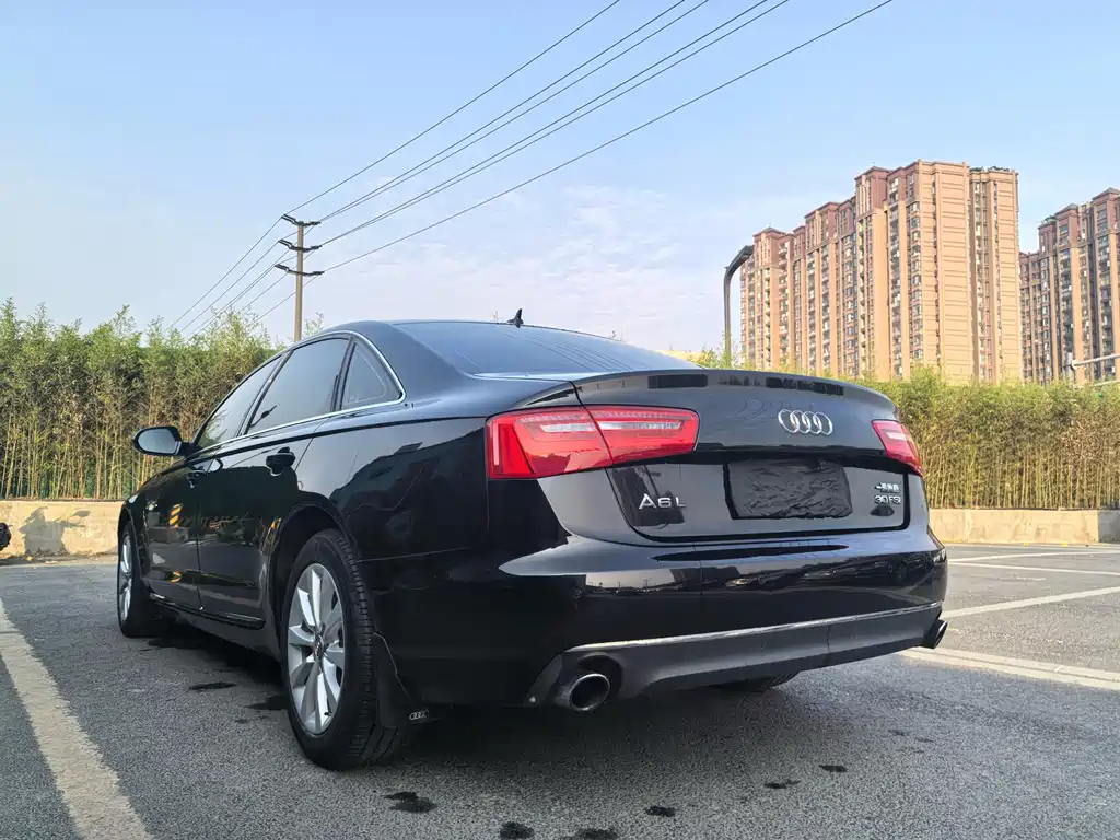 AUDI A6L 2012