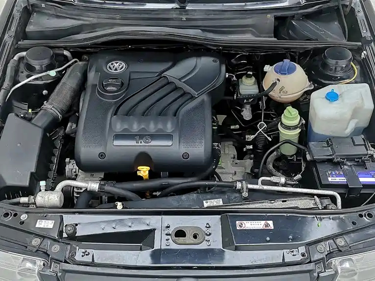 VOLKSWAGEN JETTA 2009