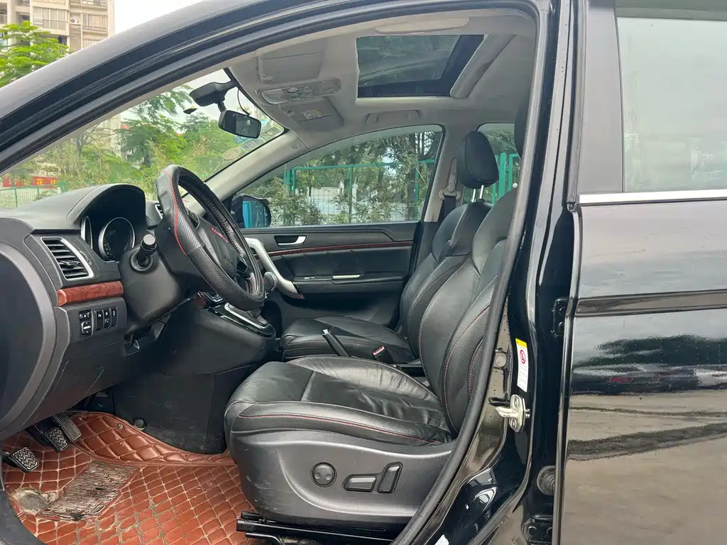 HAVAL H6 2015