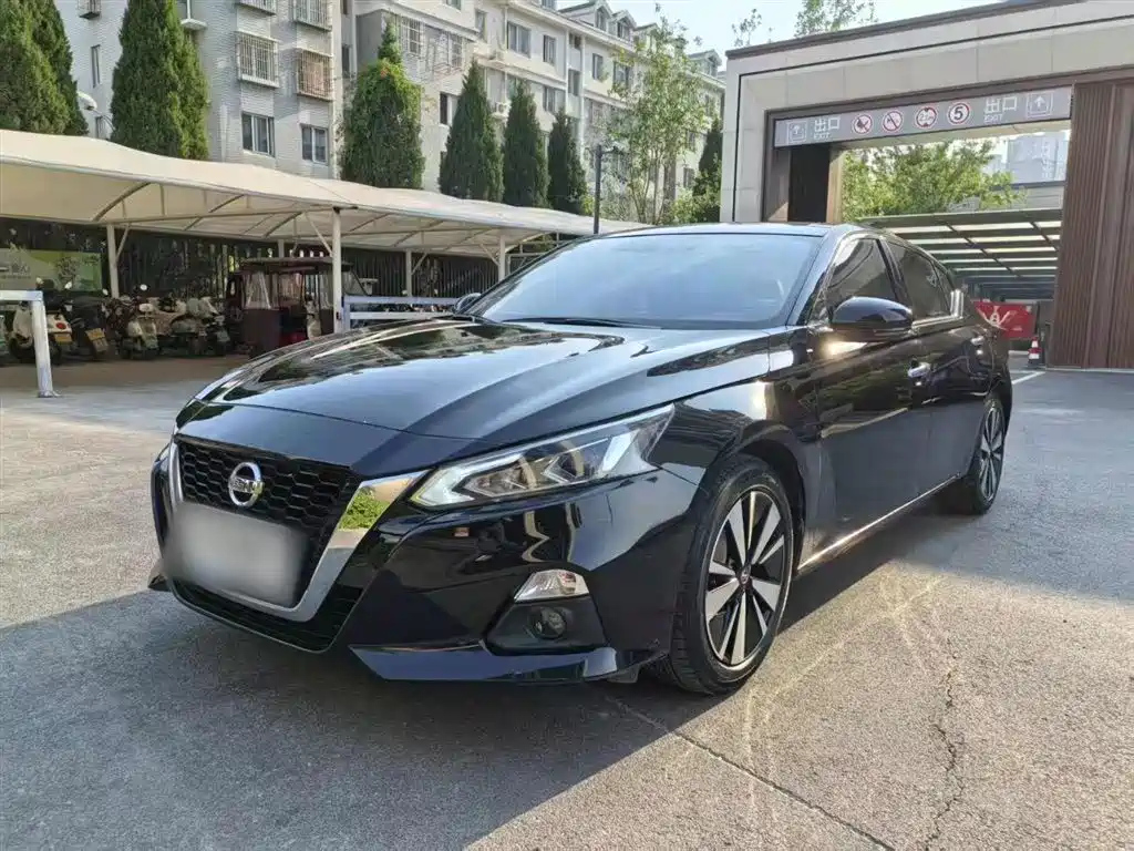 NISSAN TEANA 2021