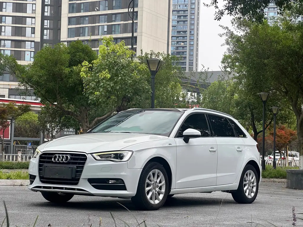 AUDI A3 2016