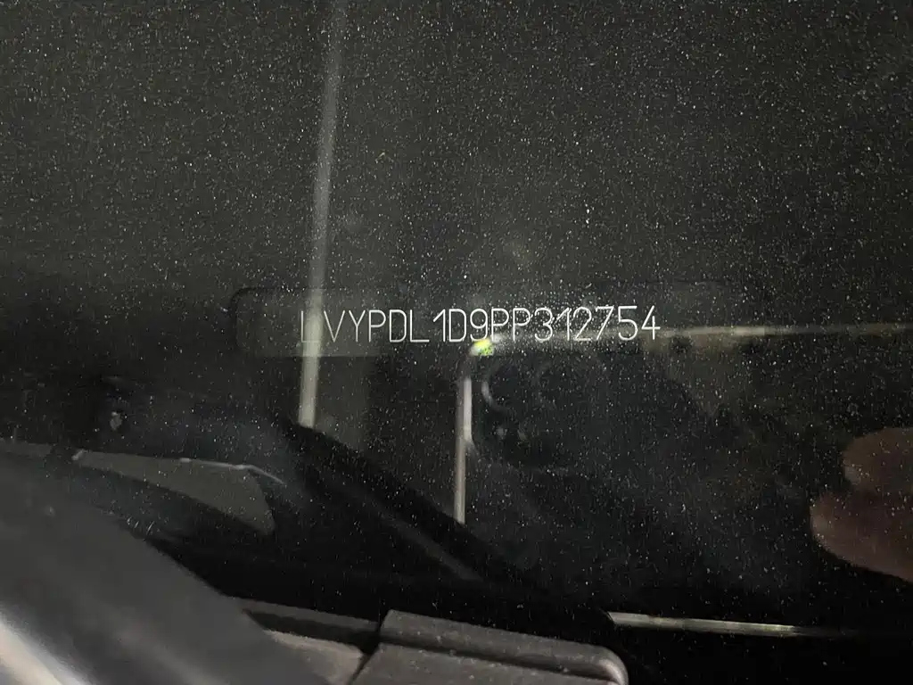VOLVO S90 2022