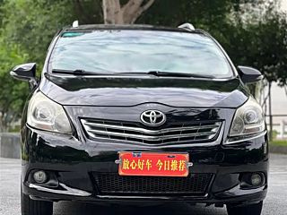 TOYOTA ESCAPE 2014