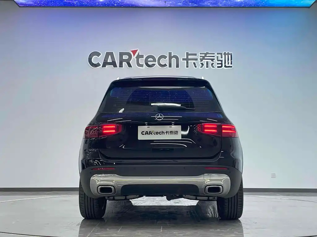 MERCEDES BENZ GLB 2024