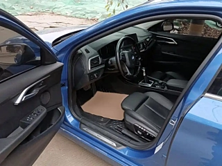 BMW 1-SERIES 2018 YEAR FACELIFT 118I SPORTY 2018
