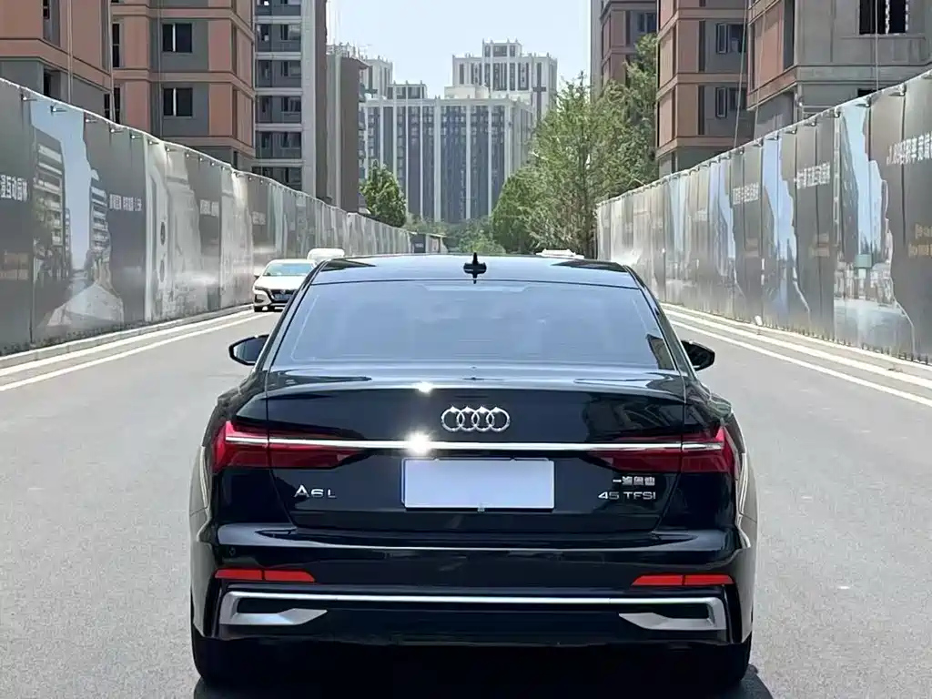 AUDI A6L 2021