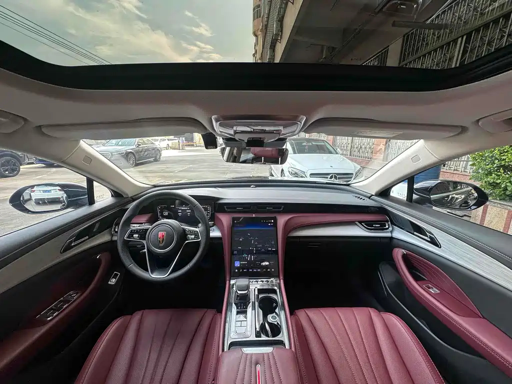 HONGQI H5 2025