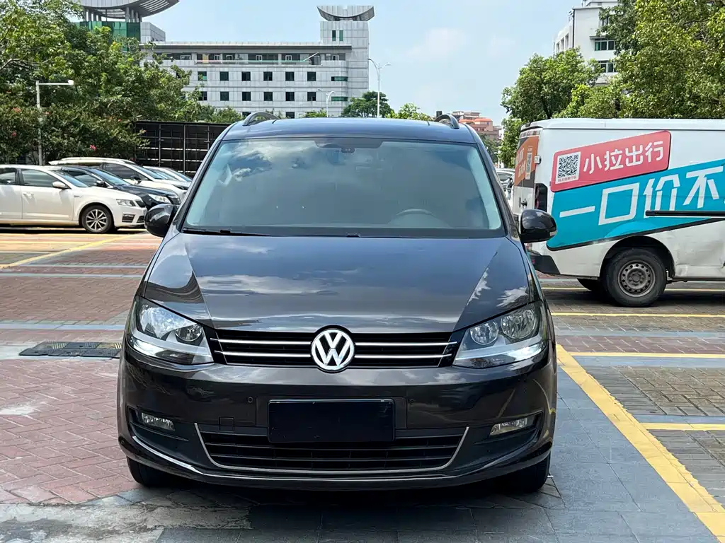 VOLKSWAGEN SHARAN 2014