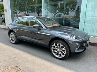 Заказать ASTON MARTIN DBX