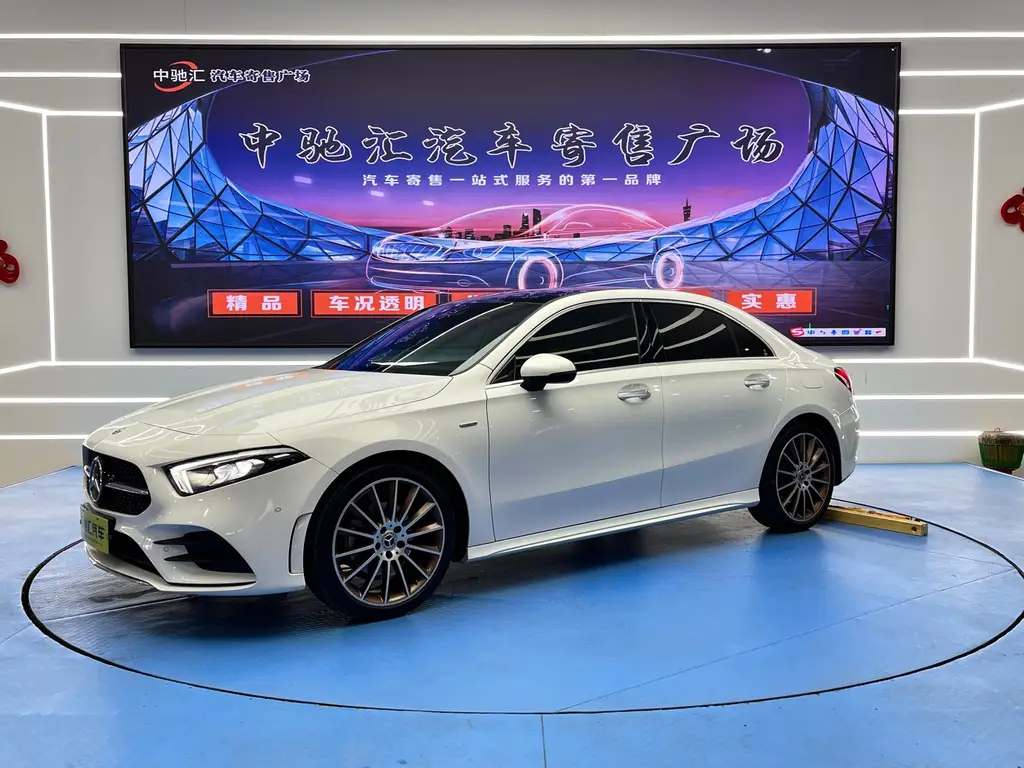 MERCEDES BENZ A-CLASS 2019