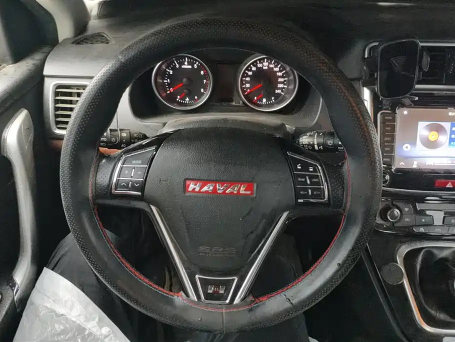 HAVAL H6 2015