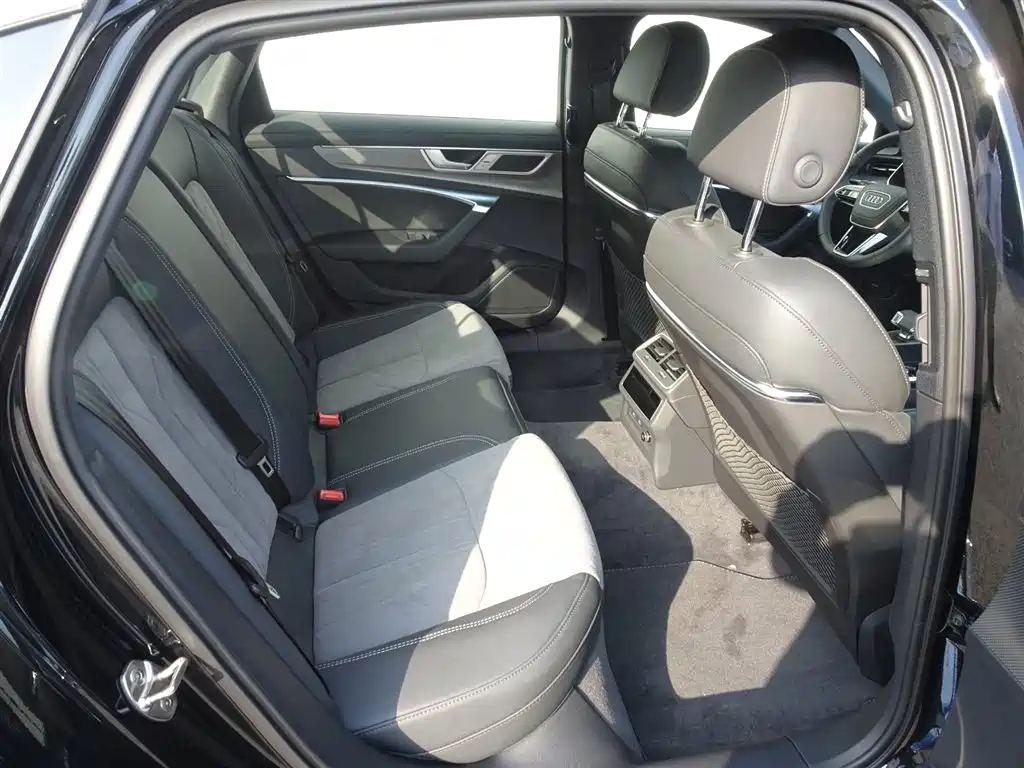 AUDI A6L 2024