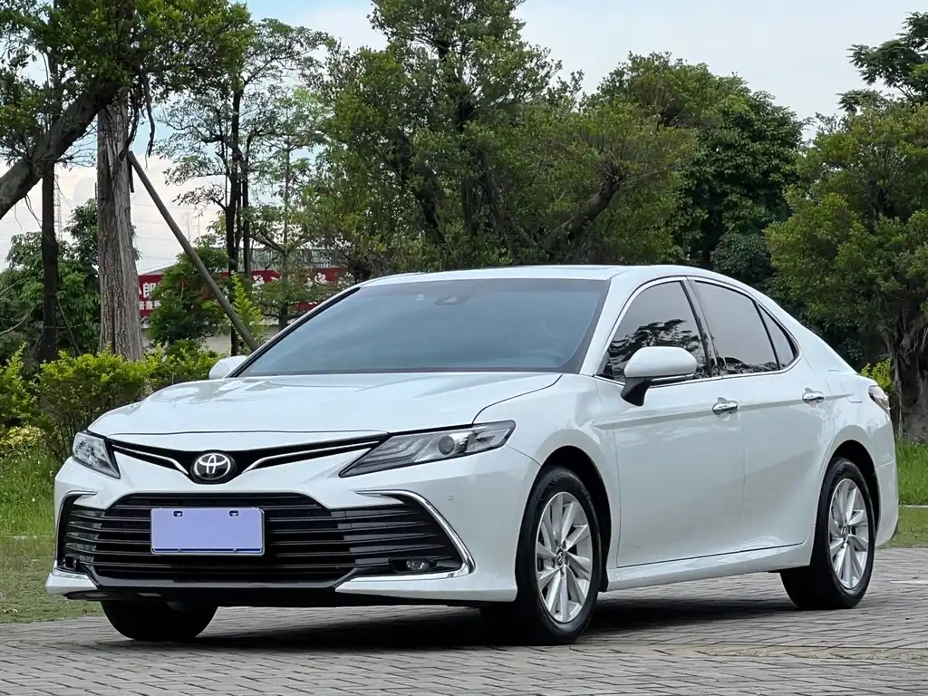 TOYOTA CAMRY 2022