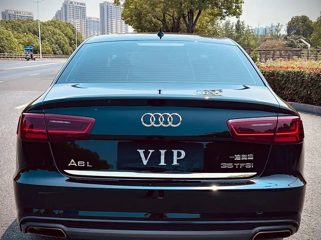 AUDI A6L 2018
