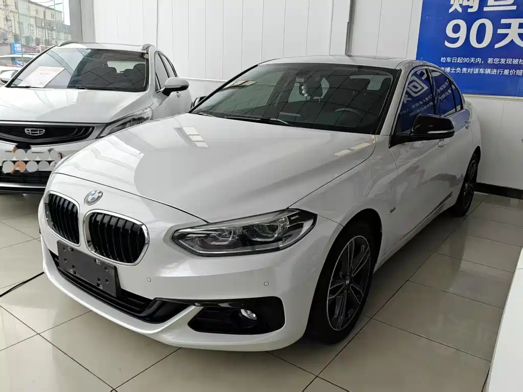 BMW 1-SERIES 2018