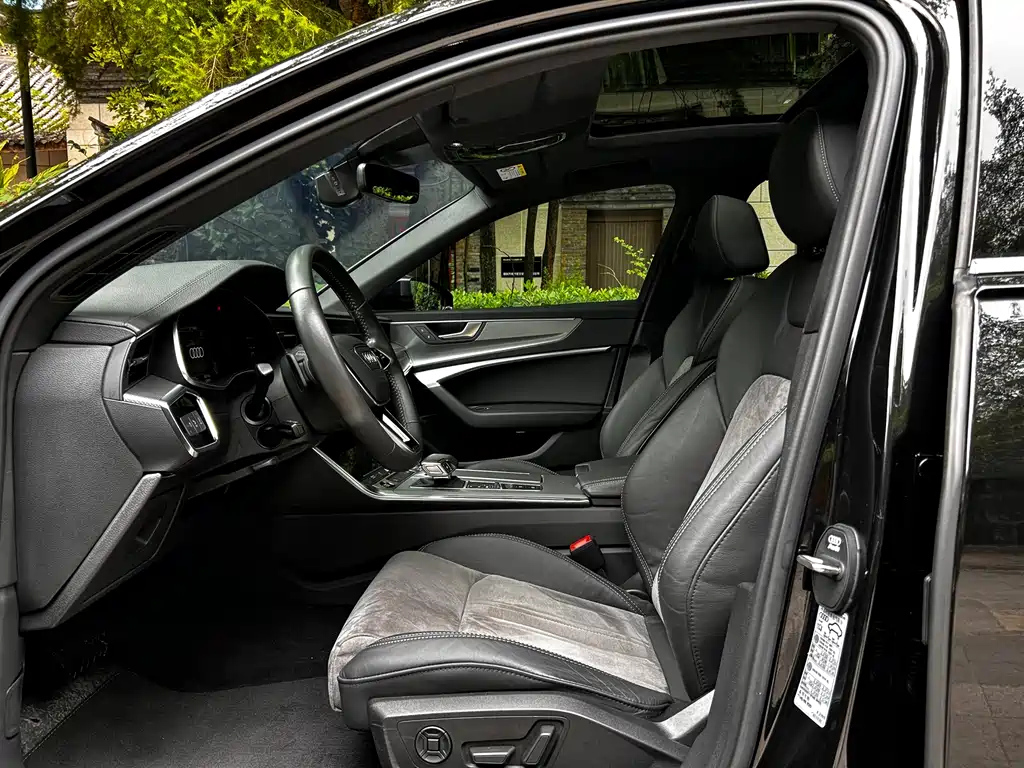 AUDI A6L 2021