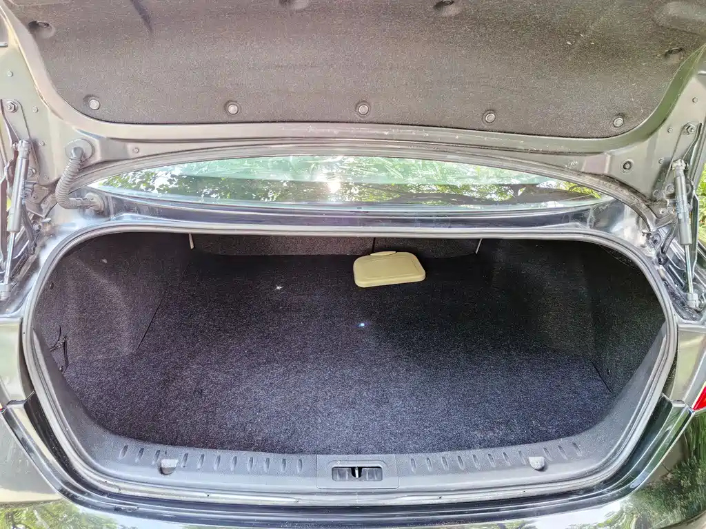 BESTURN B70 2014