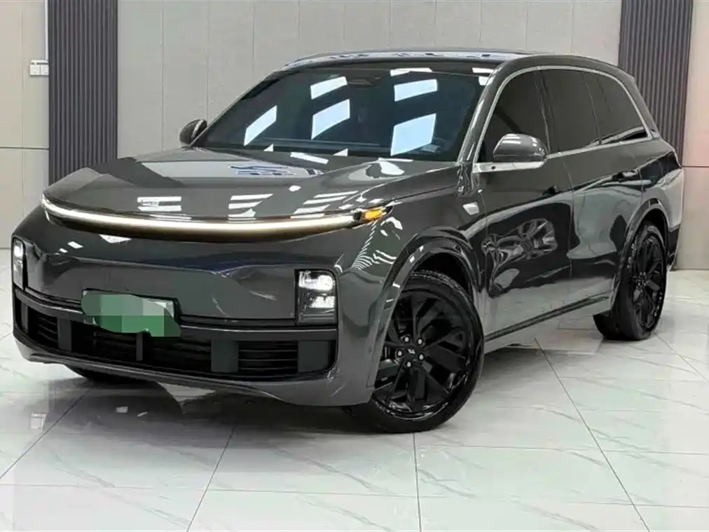 LI AUTO L8 2023