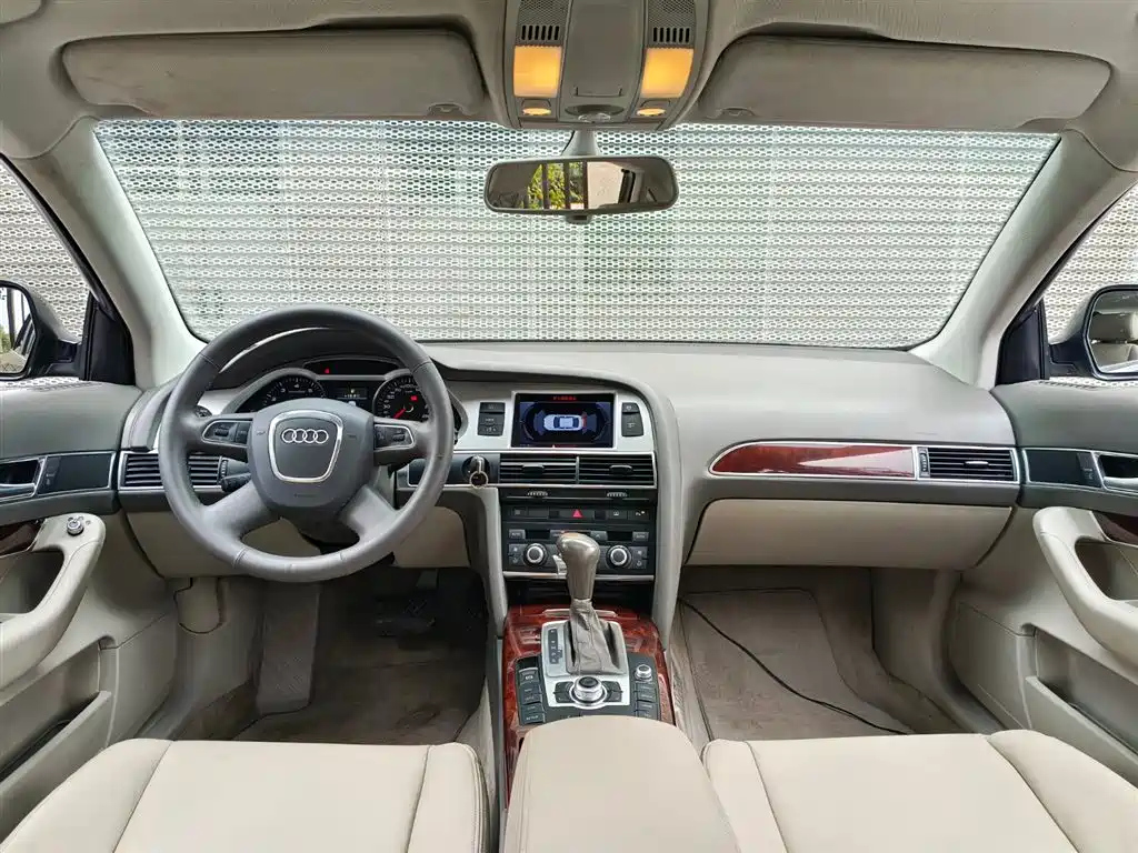 AUDI A6L 2012