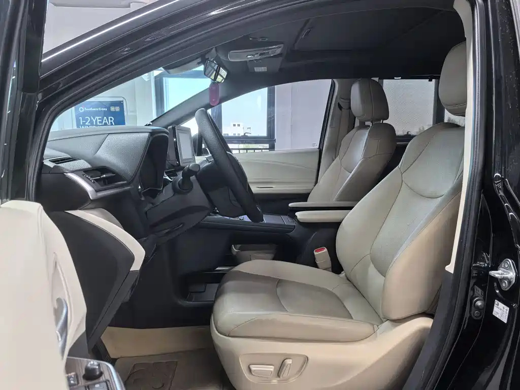 TOYOTA SIENNA SIENNA 2023