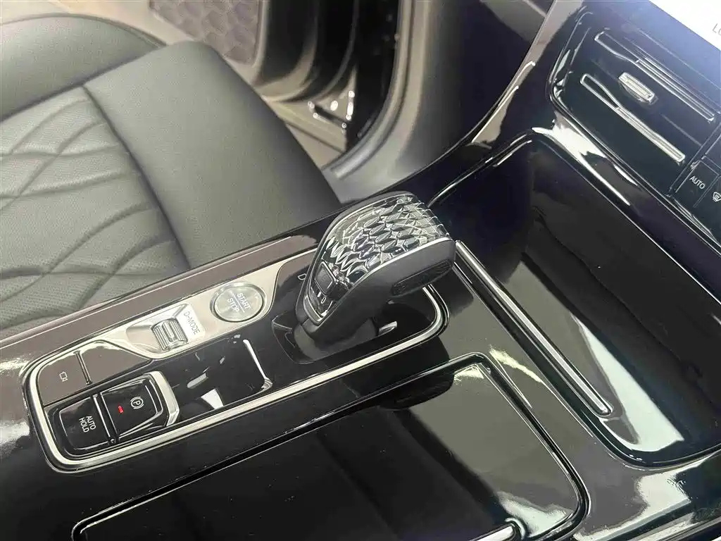 TRUMPCHI M8 2024