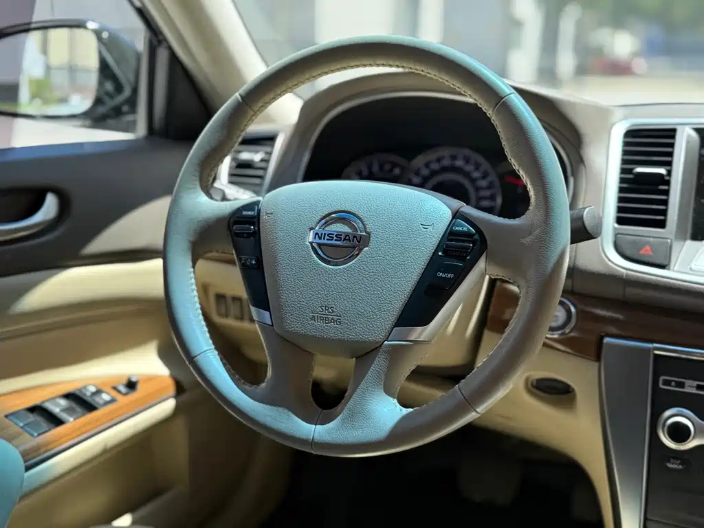 NISSAN TEANA 2012