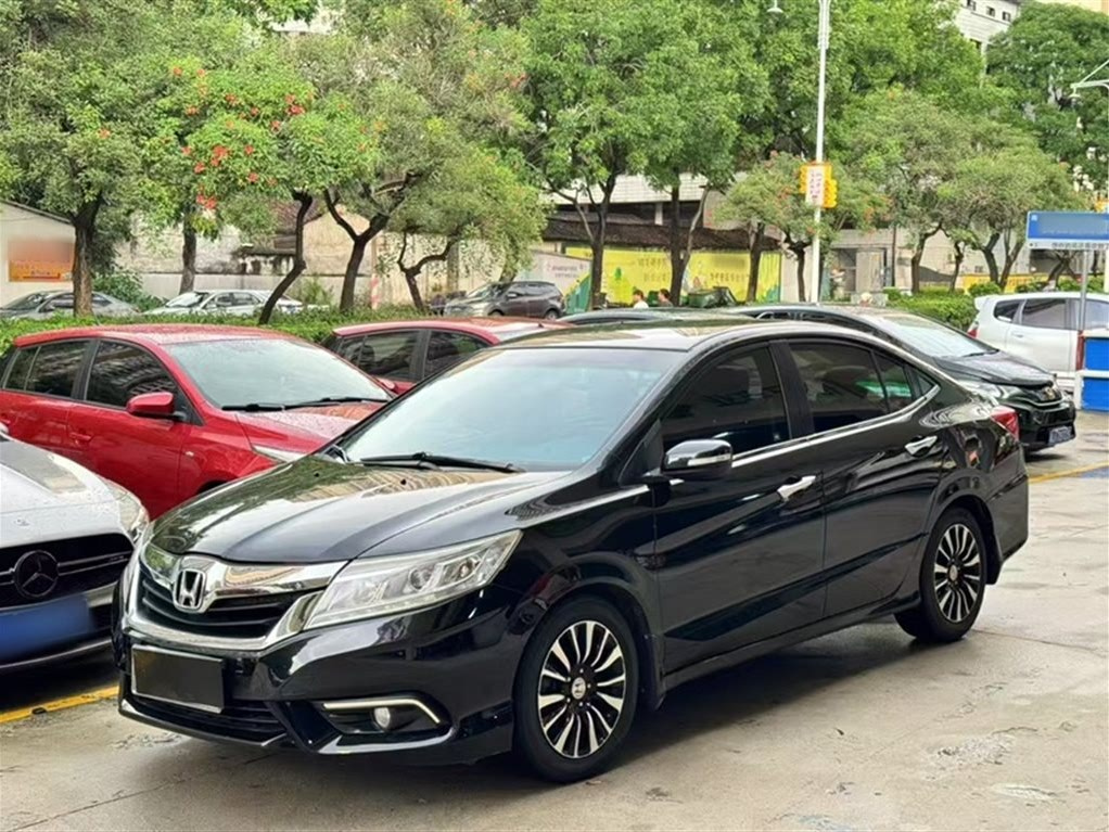 HONDA CRIDER 2015