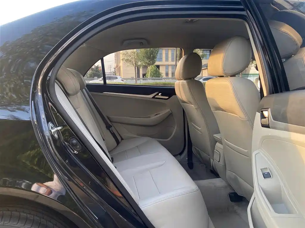 GEELY AUTO VISION 2015