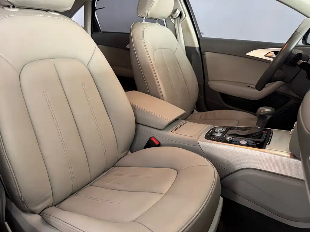 AUDI A6L 2014