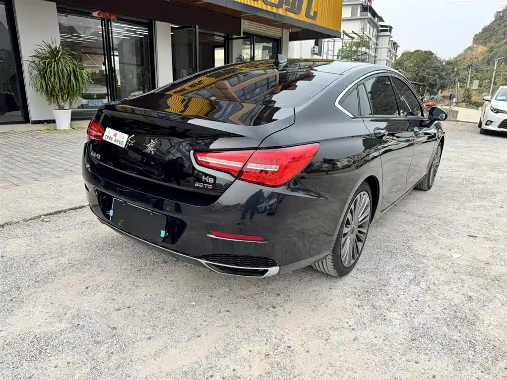 HONGQI H5 2022