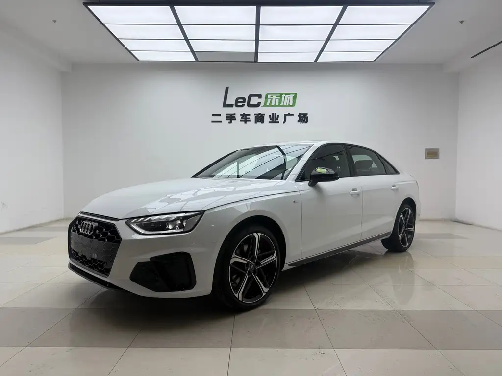 AUDI A4L 2025