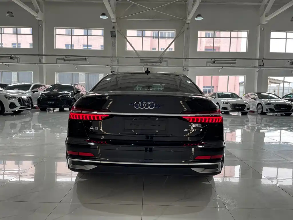 AUDI A6L 2023