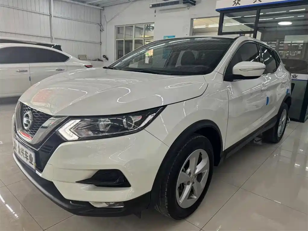 NISSAN QASHQAI 2021