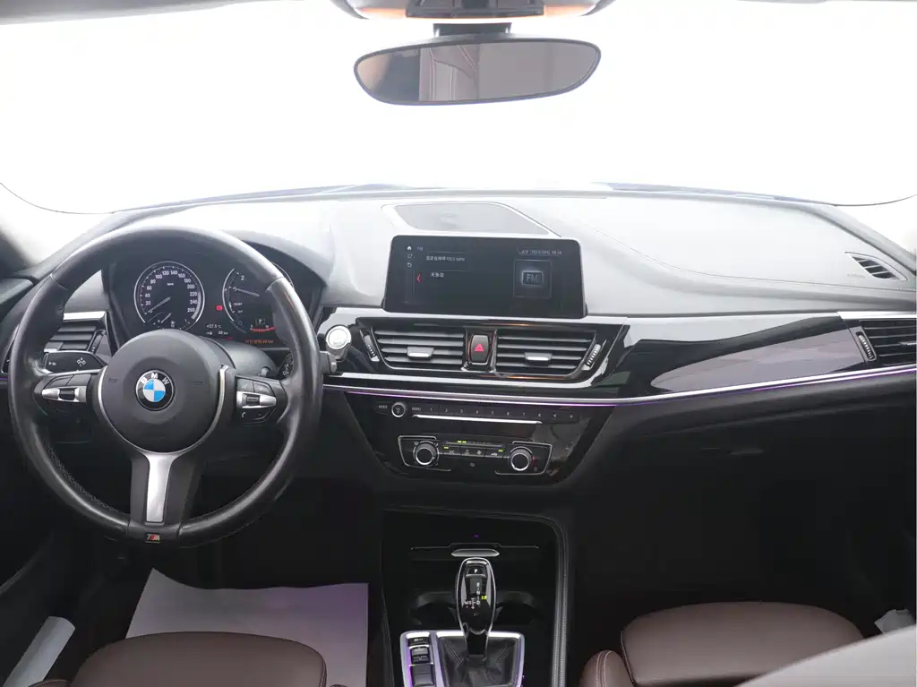 BMW 1-SERIES 2021