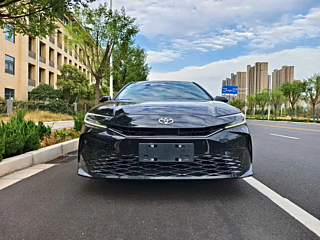TOYOTA CAMRY 2024