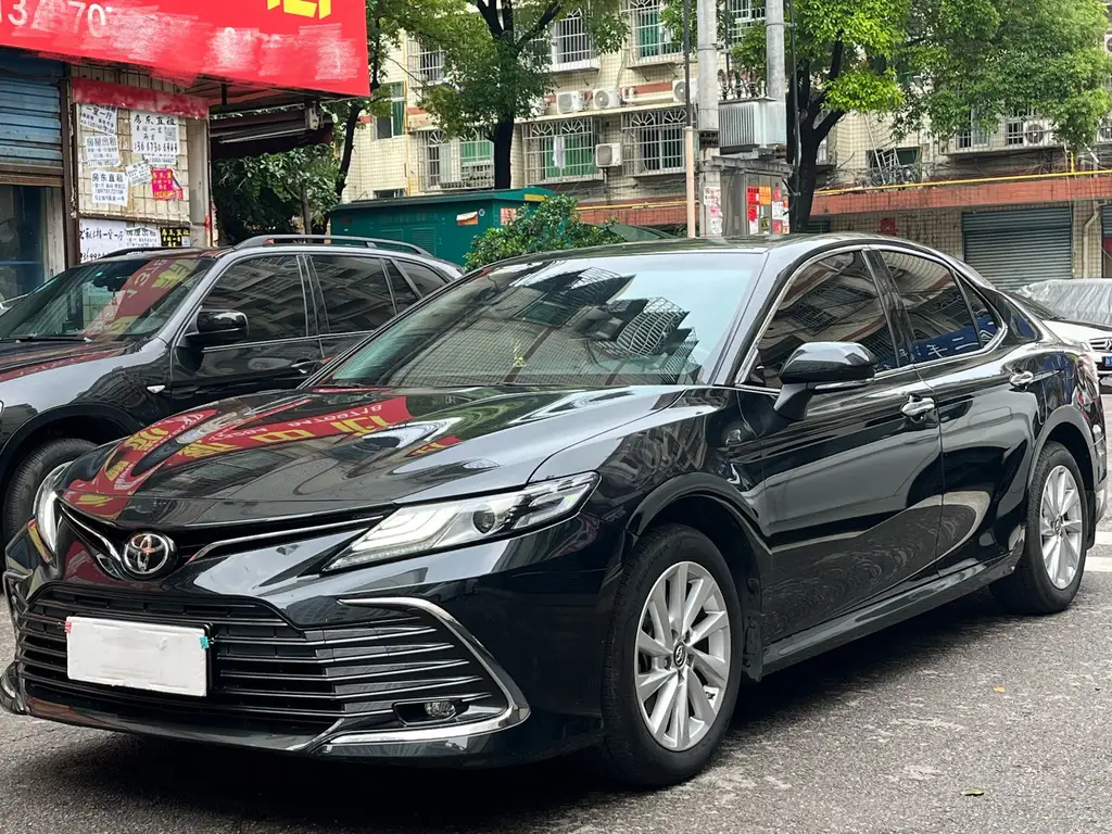 TOYOTA CAMRY 2021