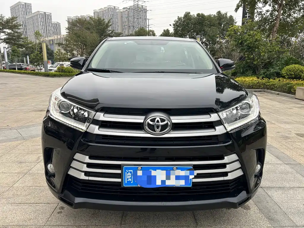TOYOTA HIGHLANDER 2021