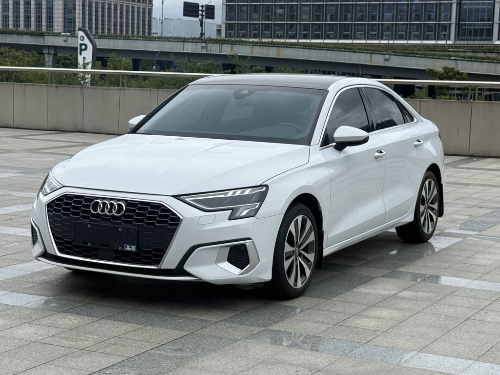 AUDI A3 2021