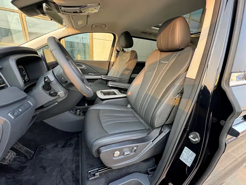 HONGQI HQ9 2023