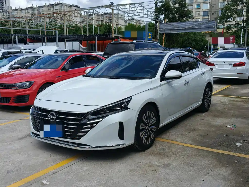 NISSAN TEANA 2022
