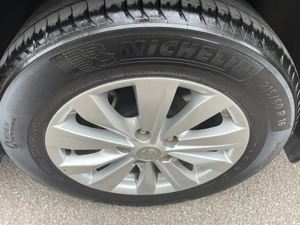 NISSAN TEANA 2018