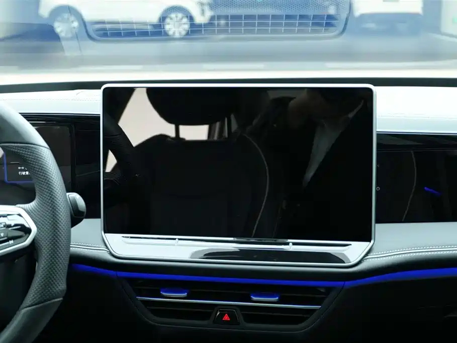 VOLKSWAGEN MAGOTAN 2024