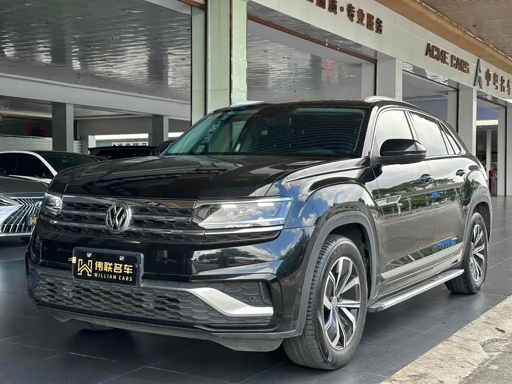 VOLKSWAGEN TOURAN 2020
