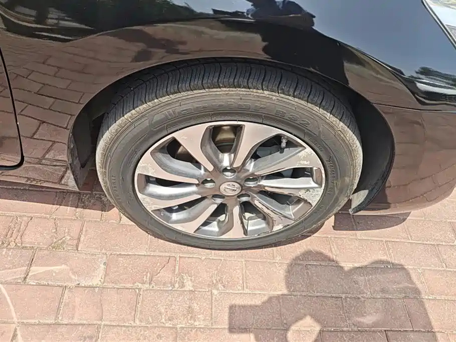 NISSAN TEANA 2014