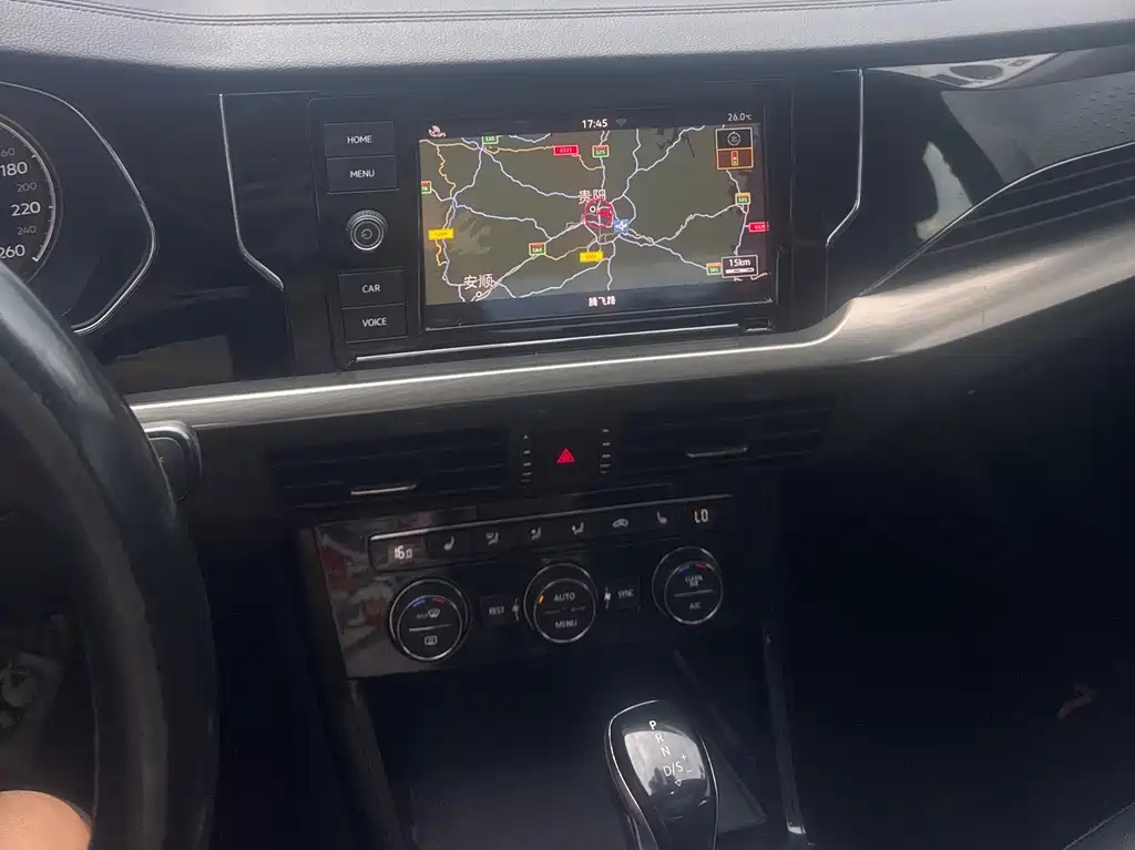 VOLKSWAGEN PASSAT 2019