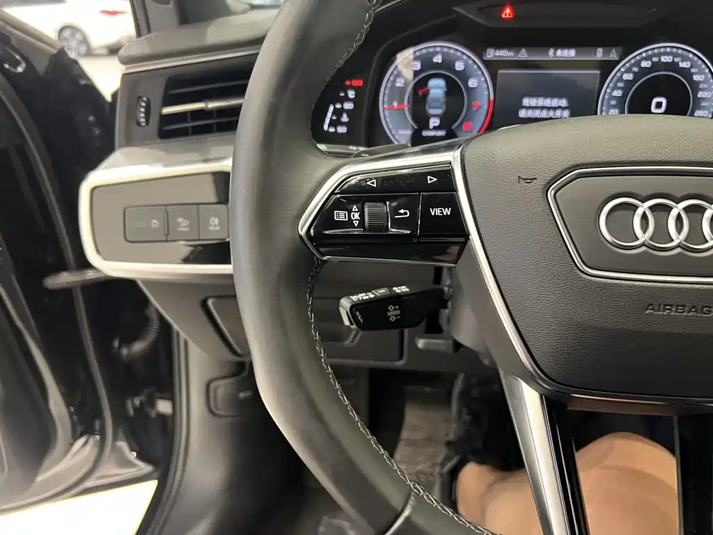 AUDI A6L 2022