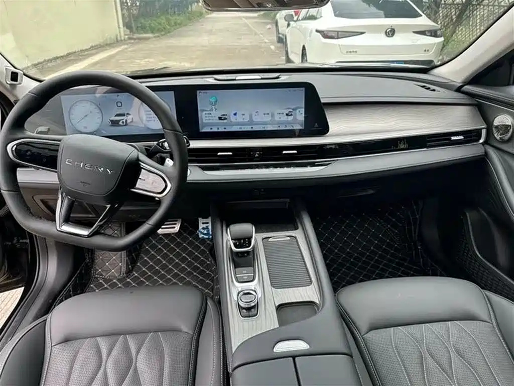 CHERY ARRIZO 8 2024