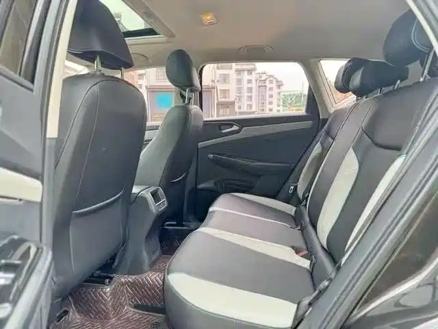 JETTA VS5 2023