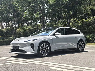 NIO ET5T