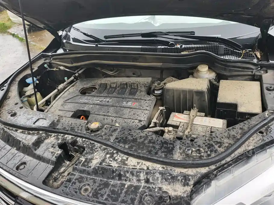 HAVAL H6 2015